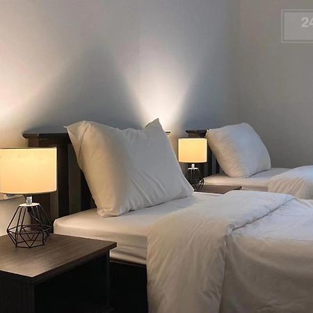 24 Kimberley Hotel จอร์จทาวน์ ห้อง รูปภาพ